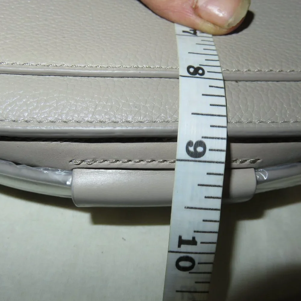 Tory Burch Pebbled Leather Saddle Crossbody Bag French Gray w/ Lock NWT $495 - Picture 10 of 10